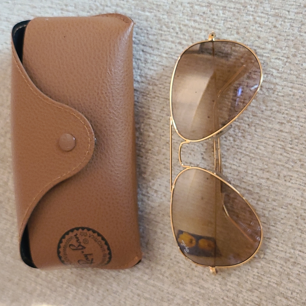 Ray-Ban large aviator sunglasses Italy